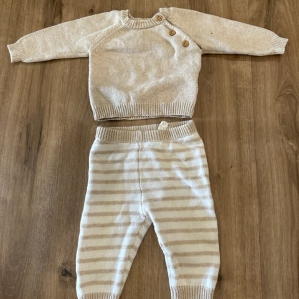 Rabbit + Bear Matching Two-Piece Beige- Size 3-6M